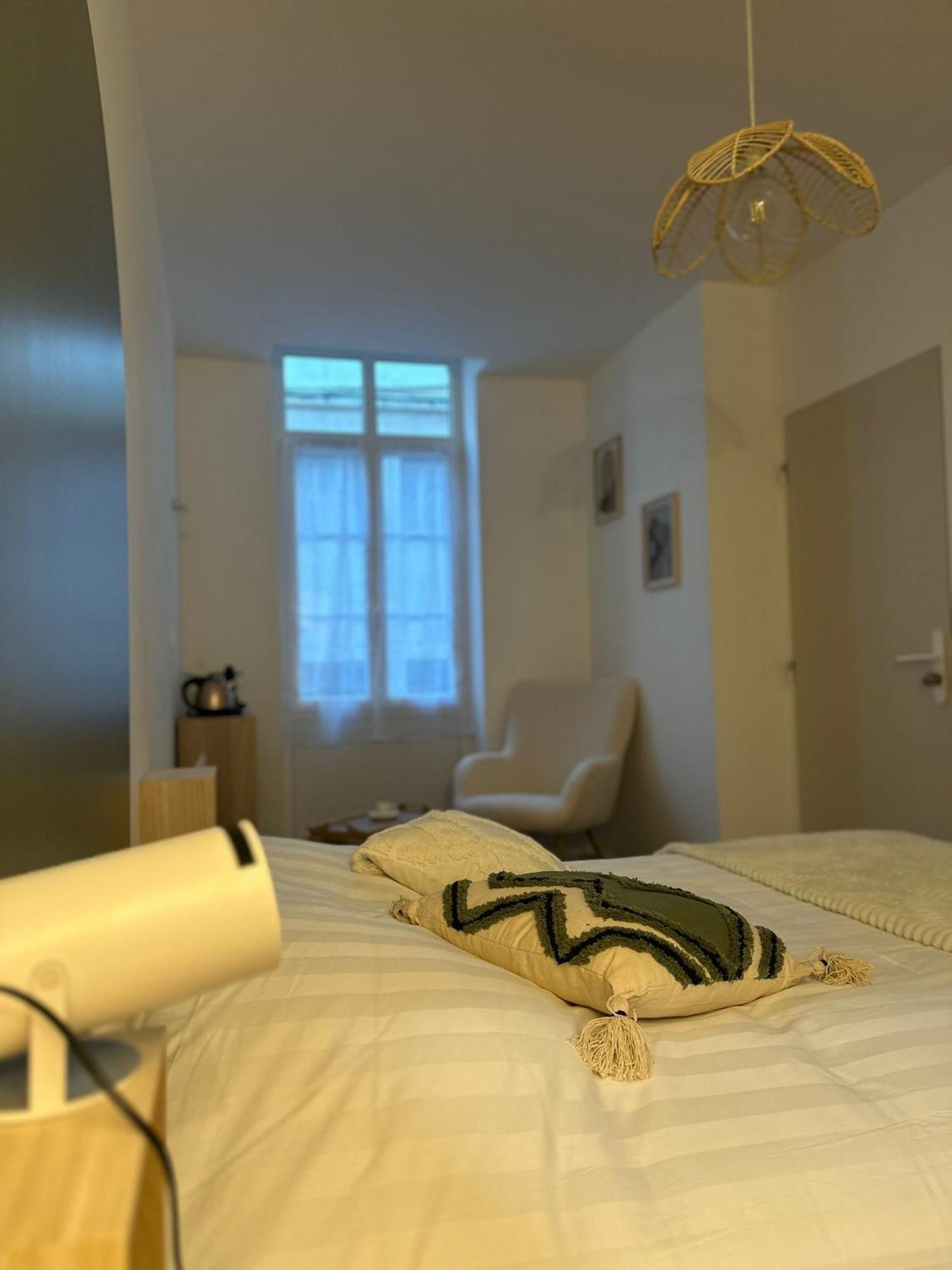 Maison Des Ambans Chambres D'Hotes Hypercentre 200M De La Gare Et Petit Dejeuner Inclus Agen Luaran gambar